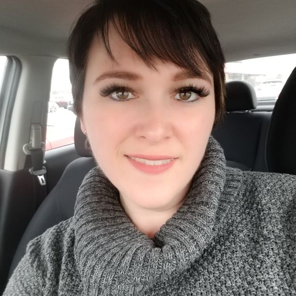 Meet your Posher, Raelyn - Picture 1 of 1